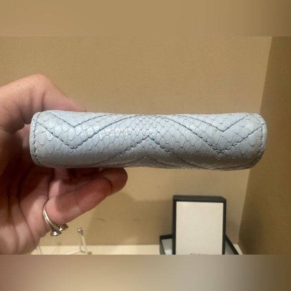 Gucci Baby Blue GG Marmont Quilted Python & Calfskin
Leather Compact Wallet - Picture 6 of 13